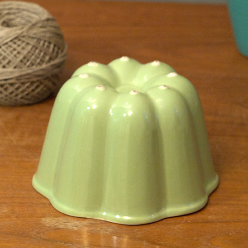 Vintage puddingvorm lichtgroen